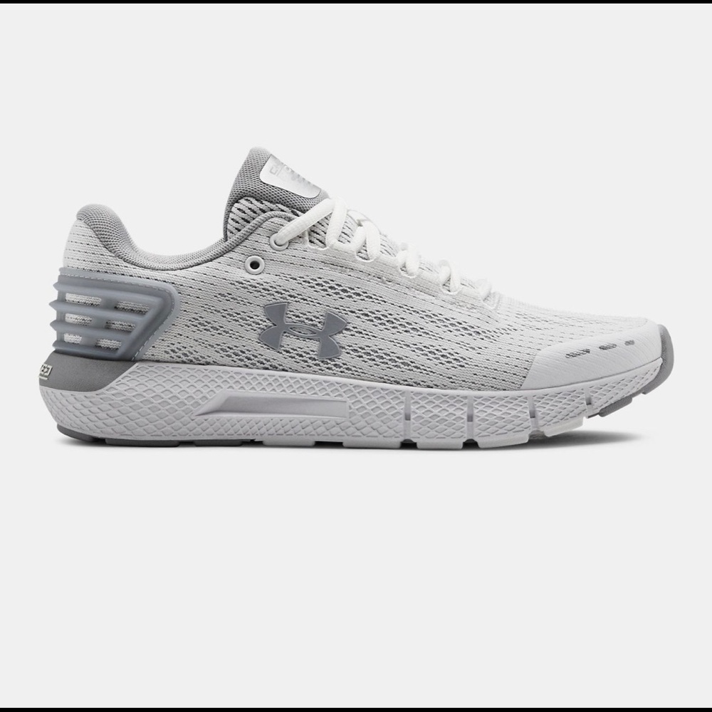 Under Armour Charged Rogue Women’s sneaker, 9